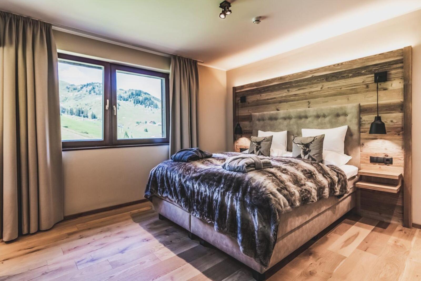 Alpenparks Hotel & Apartment Arlberg Warth Mit Pool المظهر الخارجي الصورة