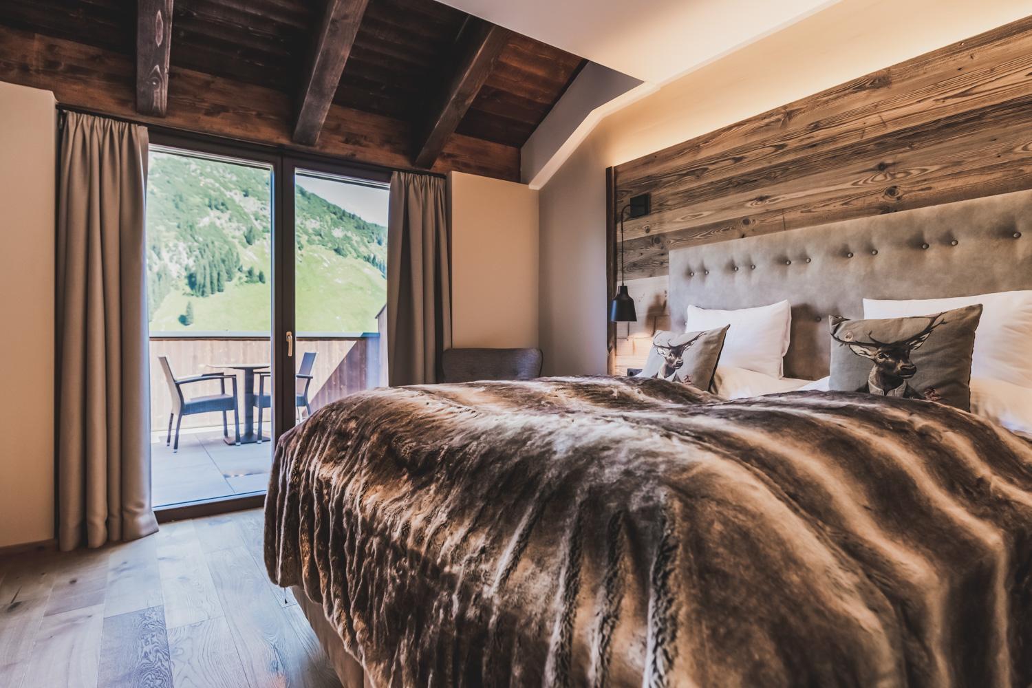 Alpenparks Hotel & Apartment Arlberg Warth Mit Pool المظهر الخارجي الصورة