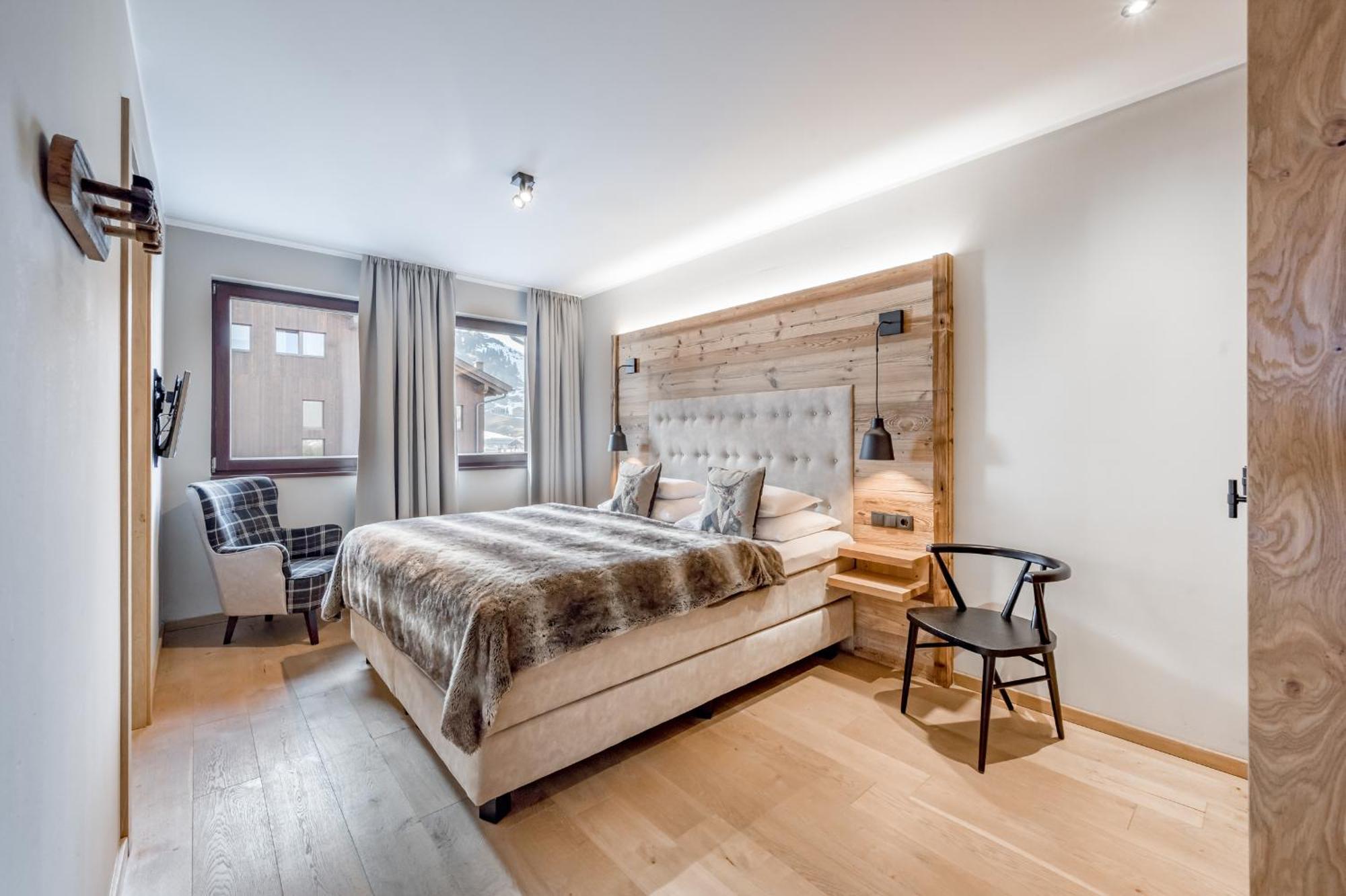 Alpenparks Hotel & Apartment Arlberg Warth Mit Pool المظهر الخارجي الصورة