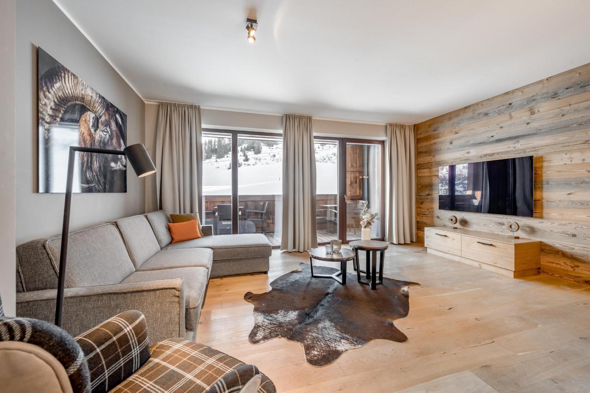 Alpenparks Hotel & Apartment Arlberg Warth Mit Pool الغرفة الصورة